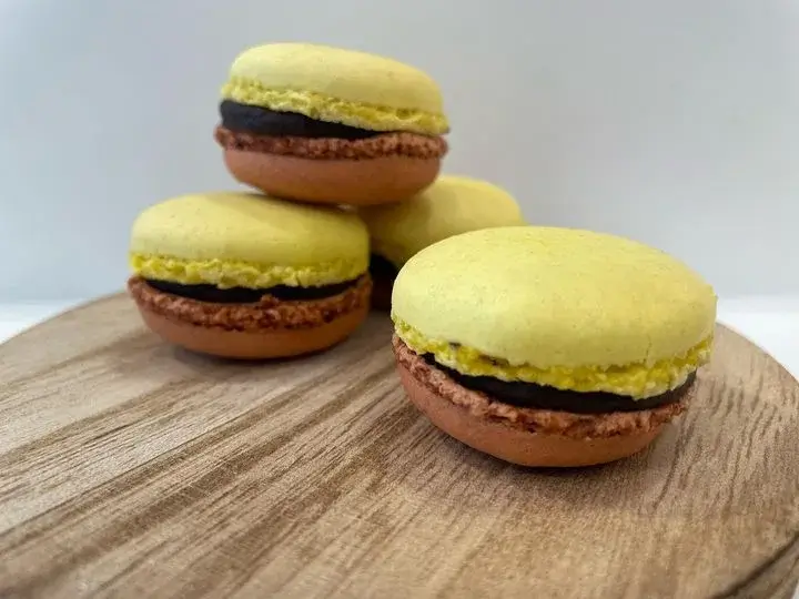Les macarons Hottekiet | macarons banane chocolat
