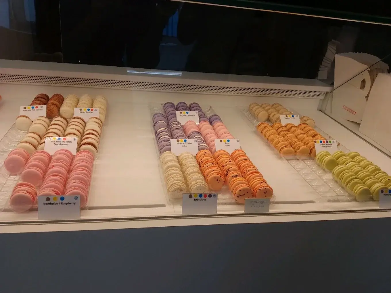Les macarons Hottekiet | présentation 4 macarons
