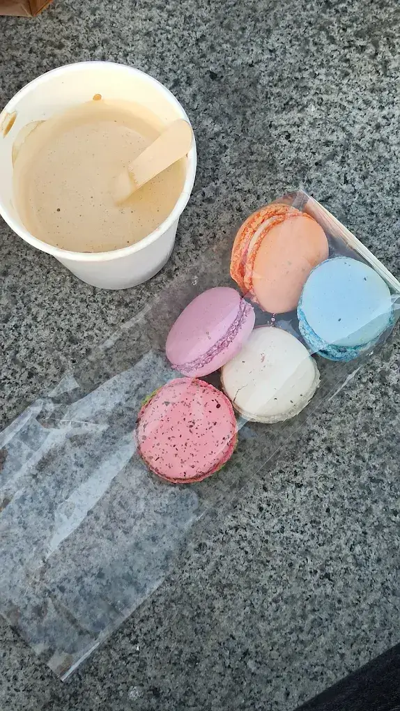 Les macarons Hottekiet | sachet macaron café